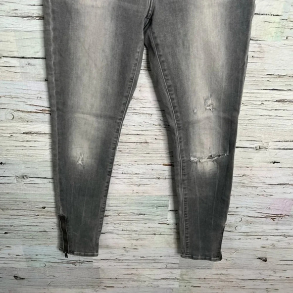 Lucky brand Ava skinny  gray size 24 jeans - Picture 2 of 9